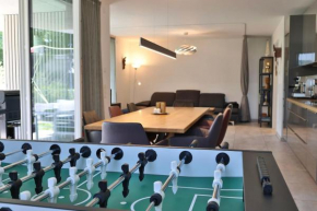 Modern flat direct to the lake, up to 8 persons